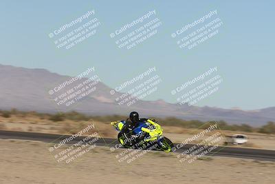 media/Nov-01-2025-CVMA (Sat) [[fc0f7531b8]]/Race 13-Femmewalla-Femmewalla UL/